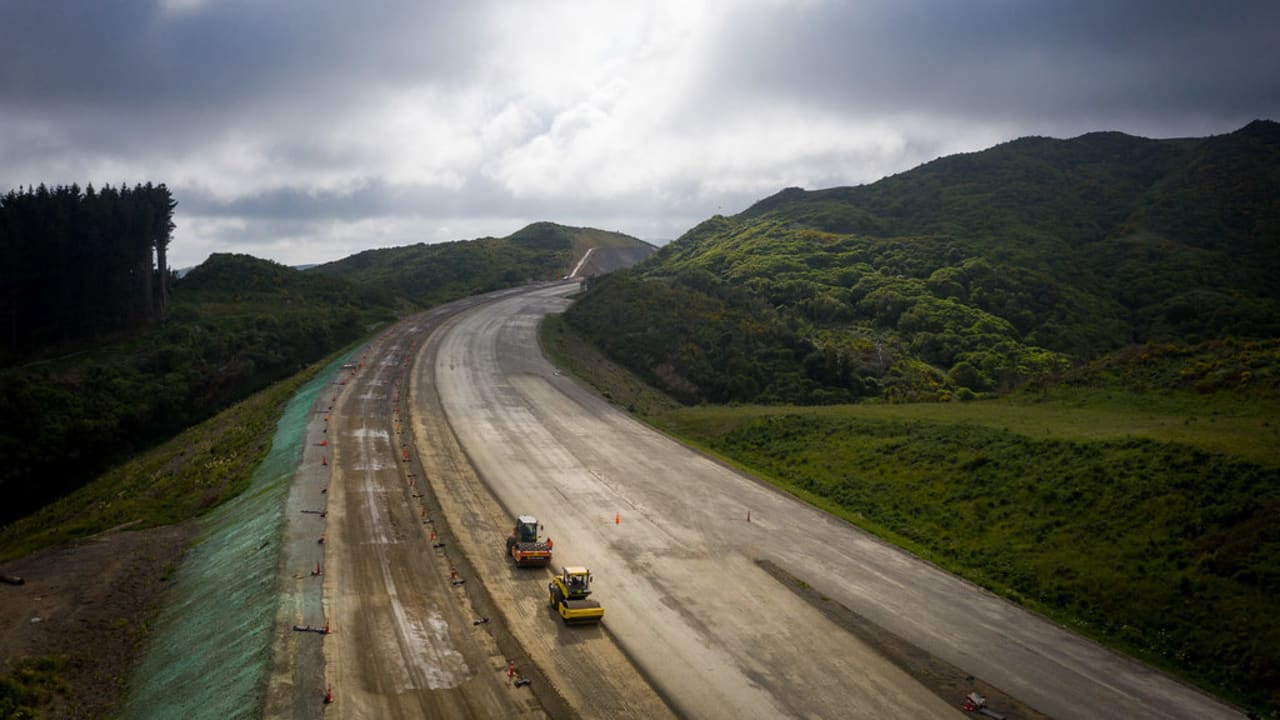 Transmission Gully Behind the spin