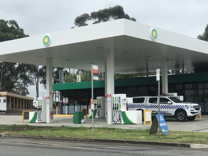 Man caught after daylight robbery at Cobden BP Roadhouse